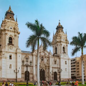 Lima City Tour Colonial y Moderna